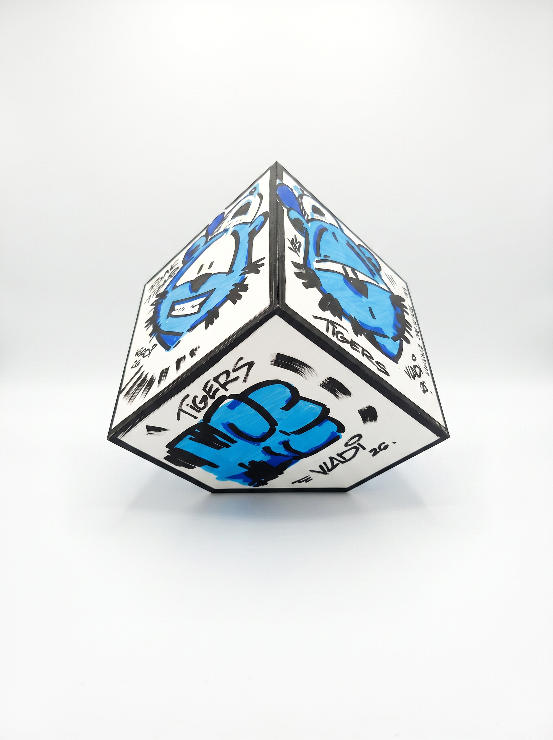 1/1 Unique Art Cube | Cube #12 | Gito x Art Vladi