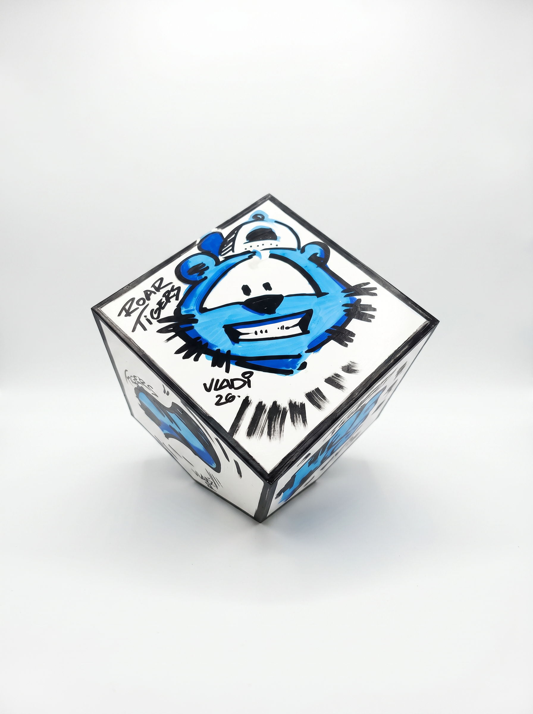 1/1 Unique Art Cube | Cube #12 | Gito x Art Vladi