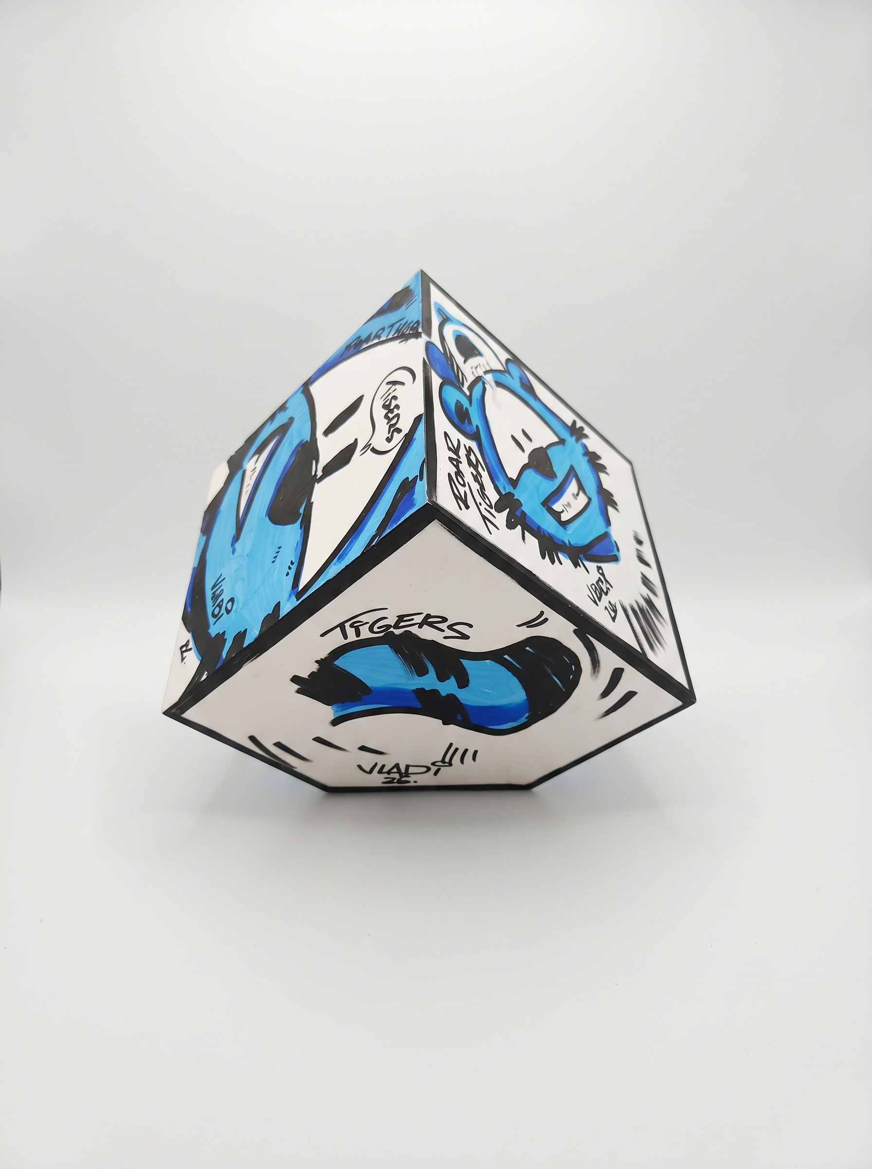 1/1 Unique Art Cube | Cube #12 | Gito x Art Vladi