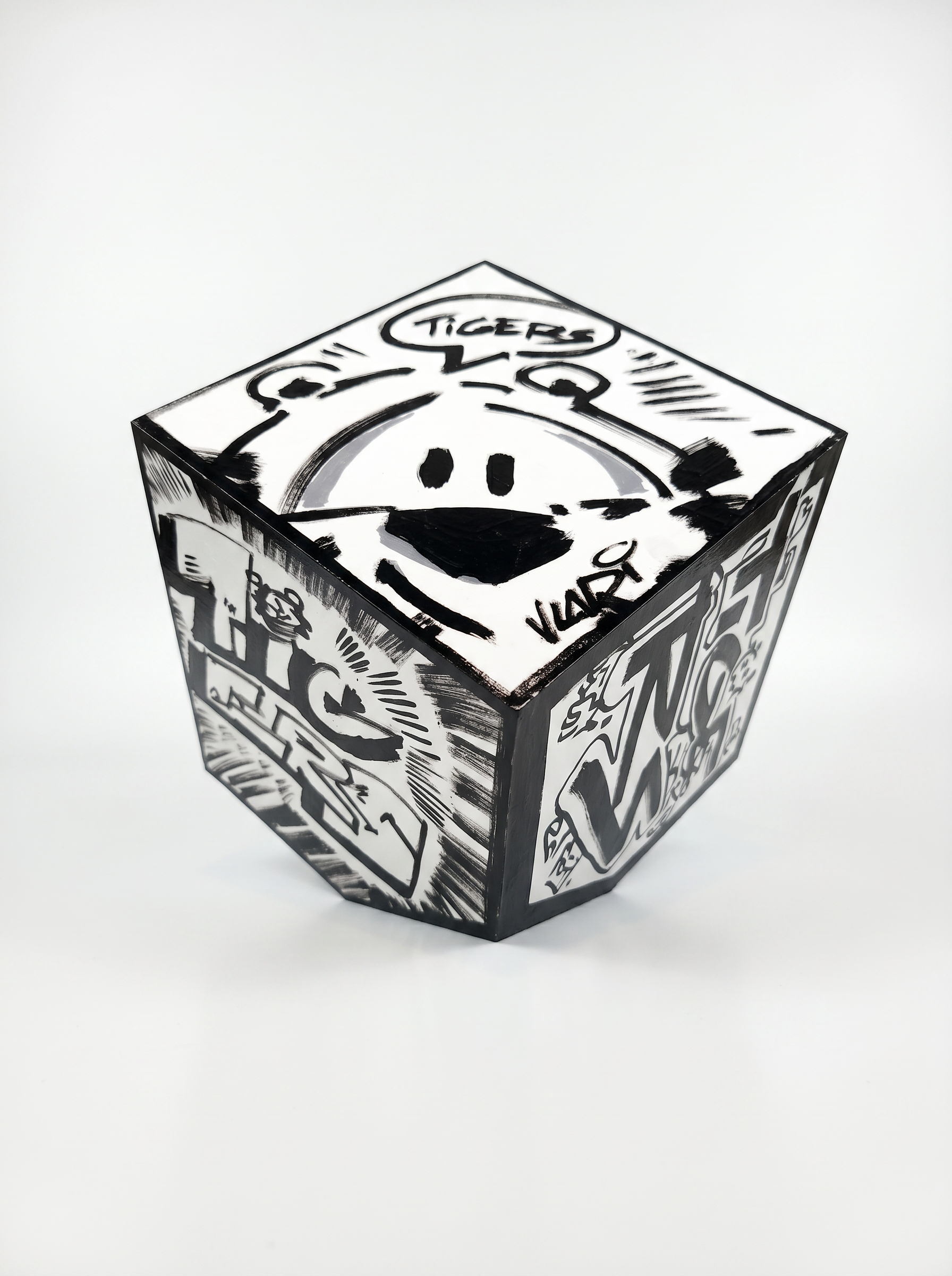 1/1 Unique Art Cube | Cube #03 | Gito x Art Vladi