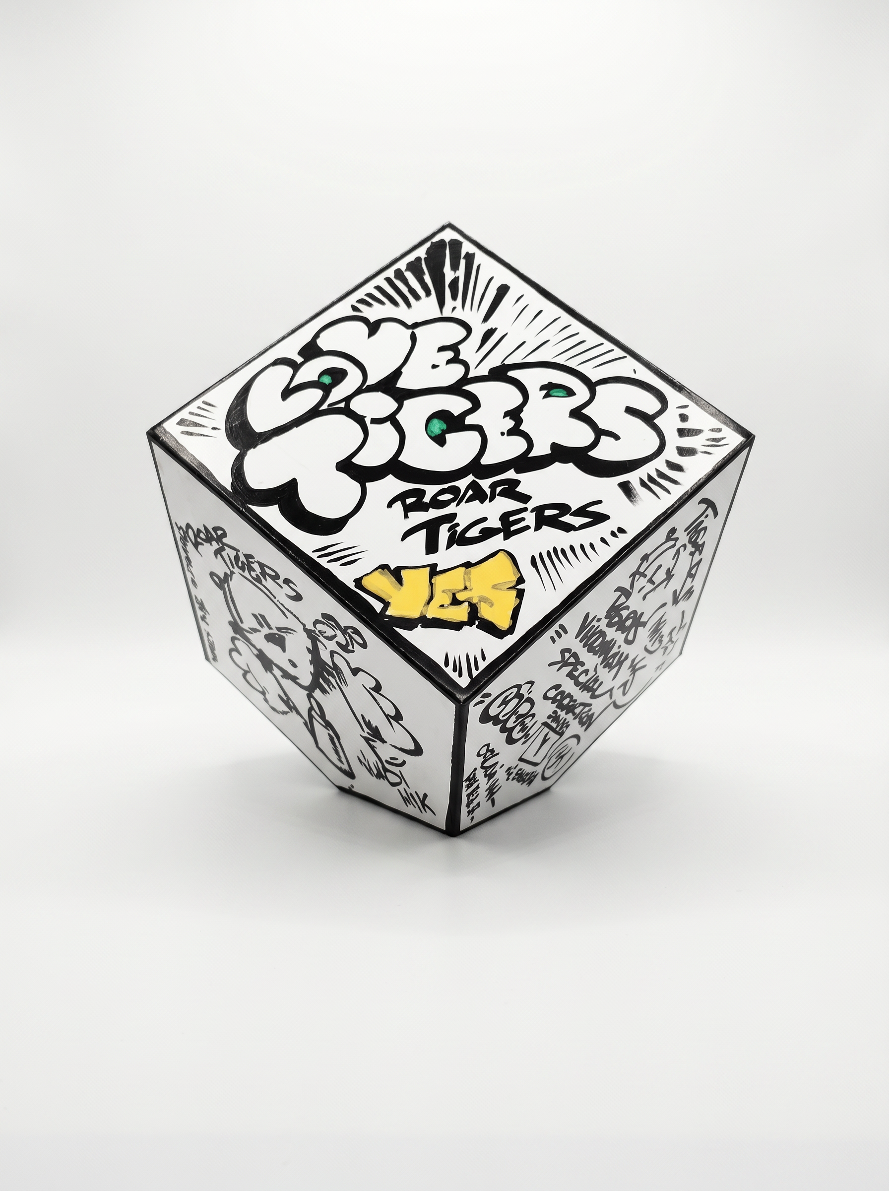 1/1 Unique Art Cube | Cube #04 | Gito x Art Vladi