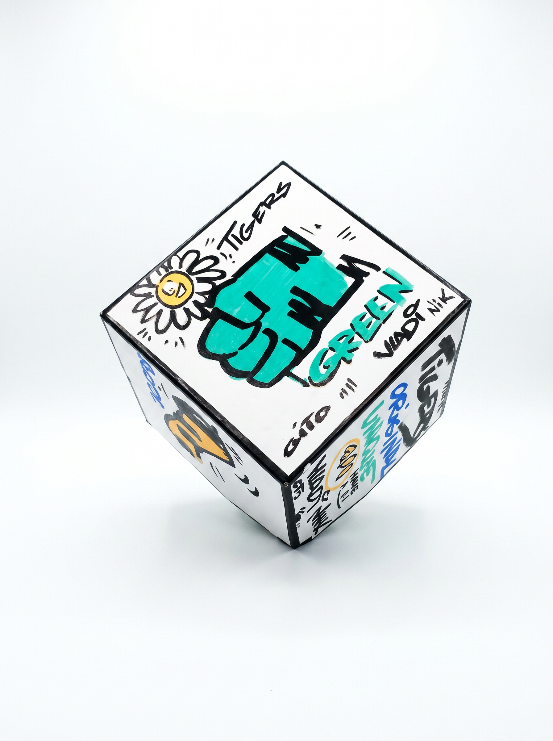 1/1 Unique Art Cube | Cube #01 | Gito x Art Vladi