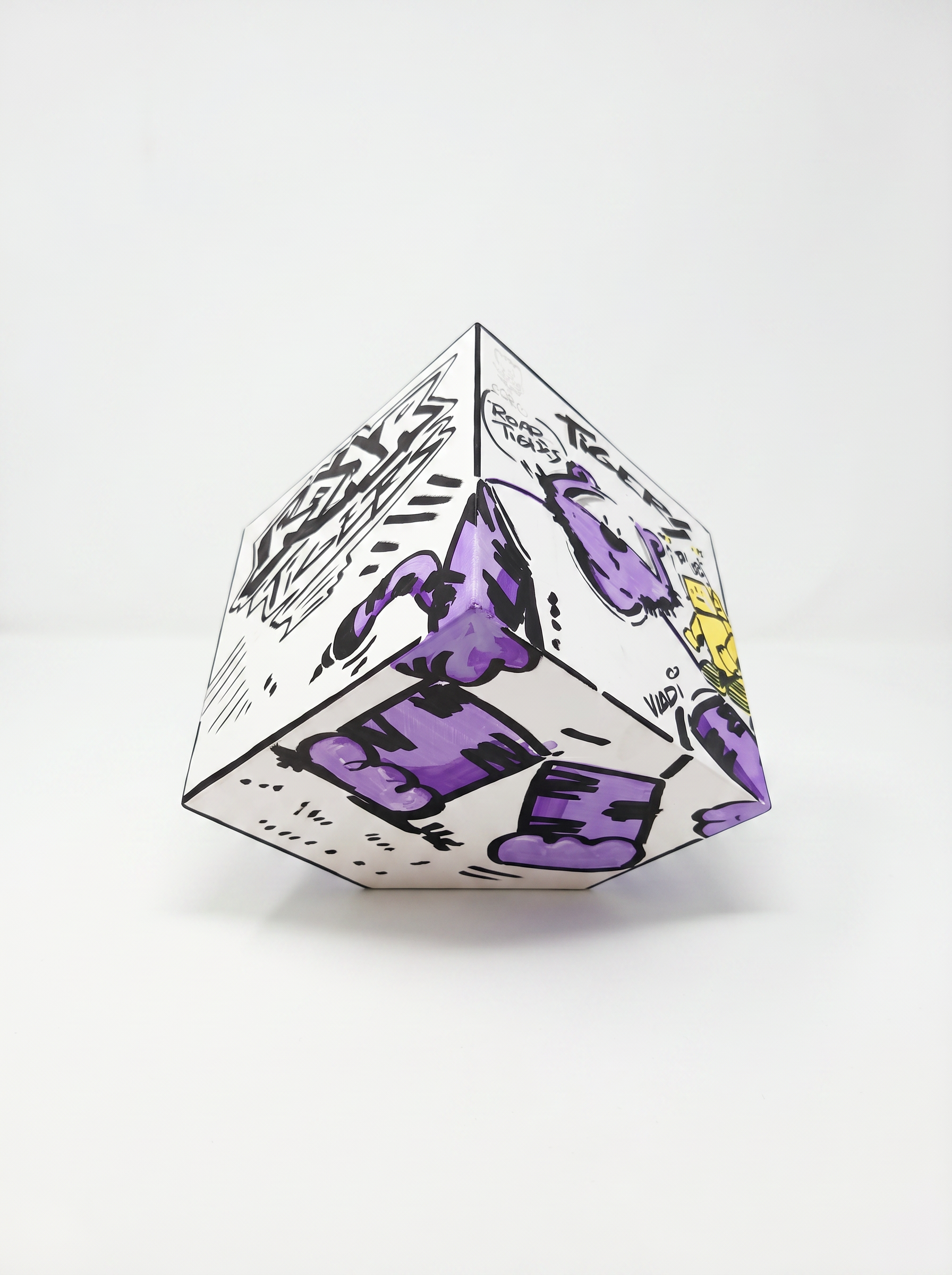 1/1 Unique Art Cube | Cube #07 | Gito x Art Vladi