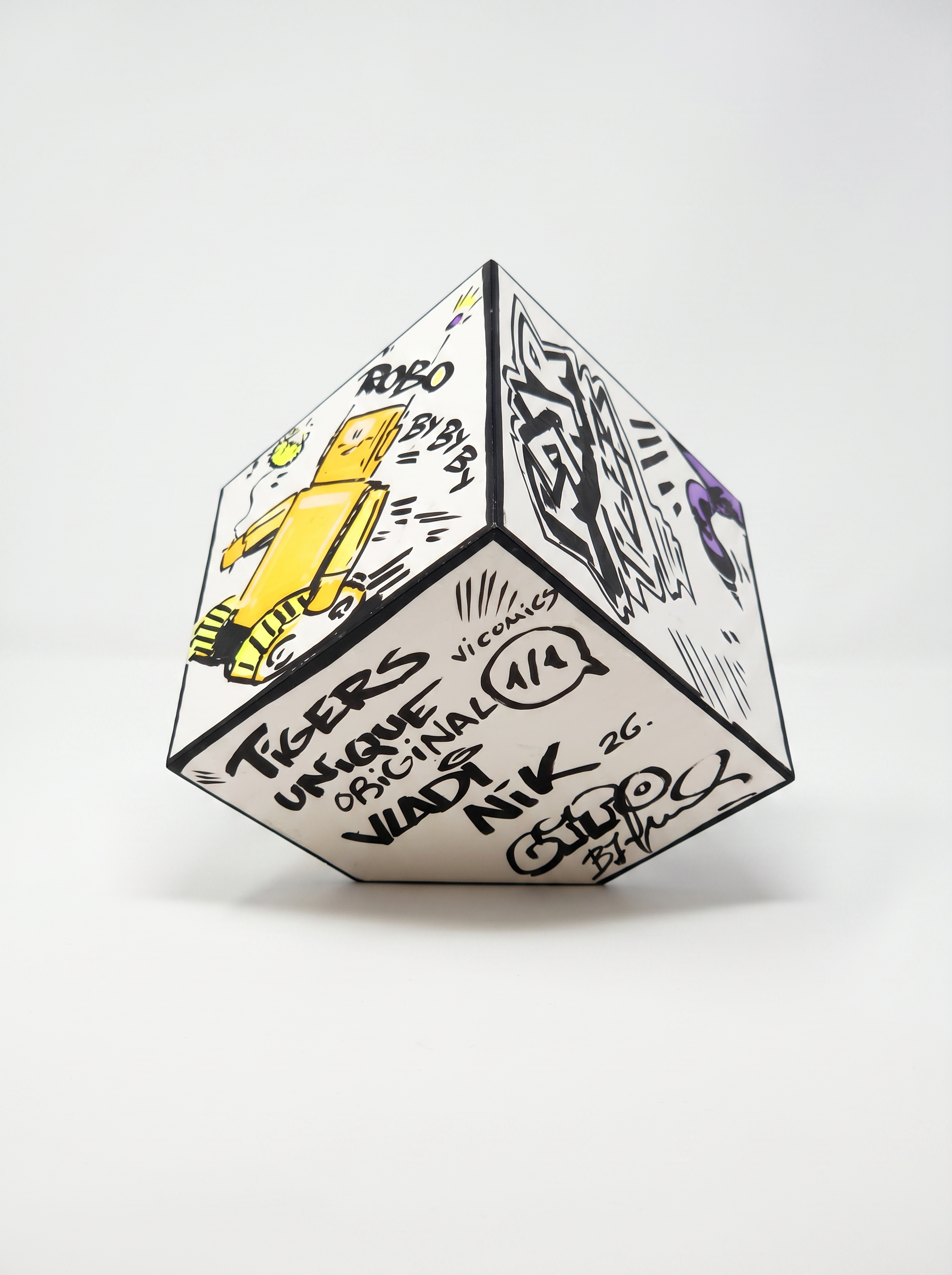 1/1 Unique Art Cube | Cube #07 | Gito x Art Vladi